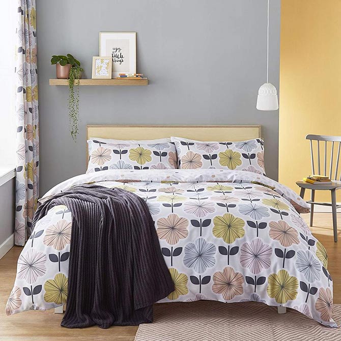 floral patterns in the bedroom