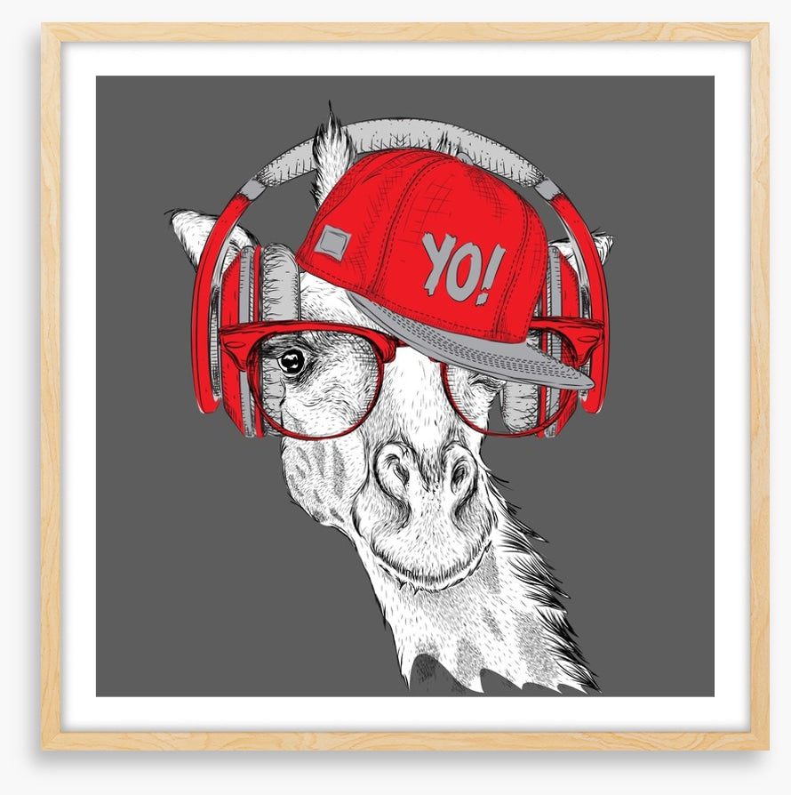 DJ giraffe