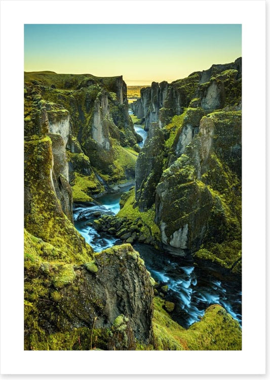 Fjadrargljufur canyon