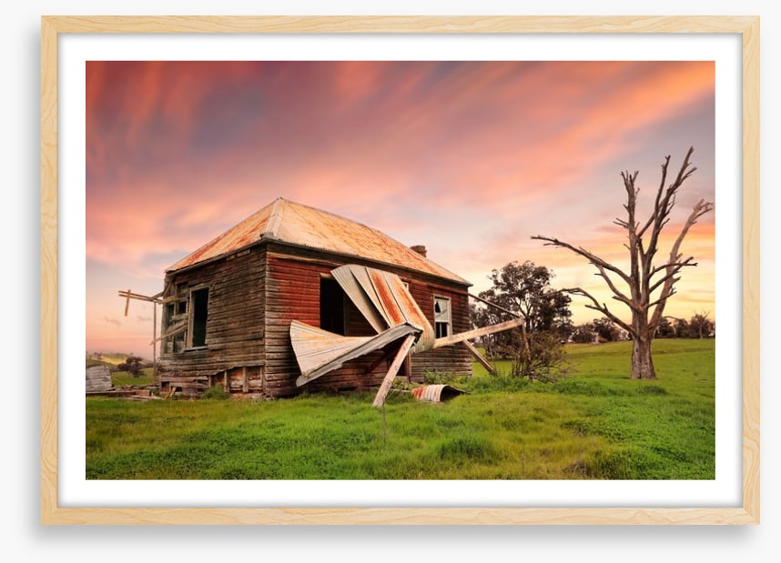 The abandoned farm house