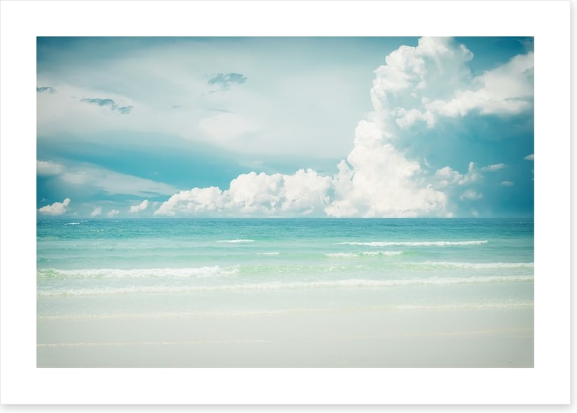 I see the sea