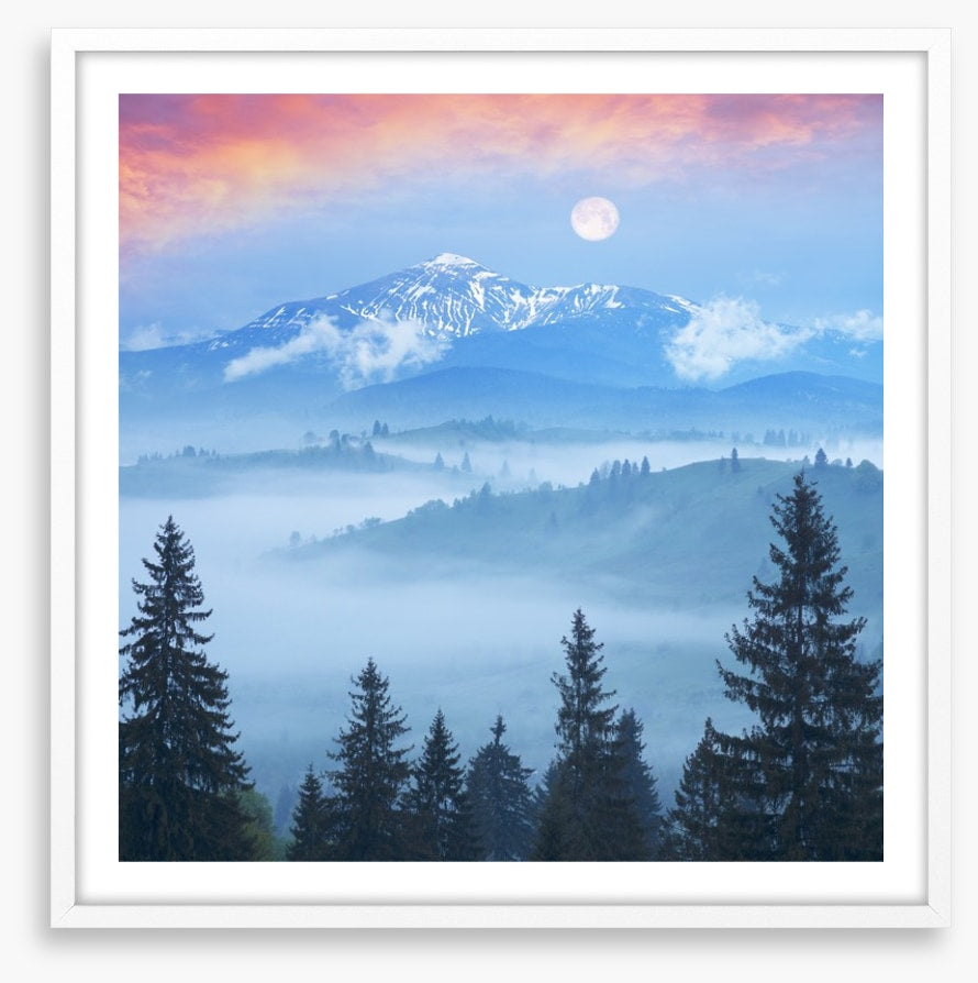 Full moon mountain