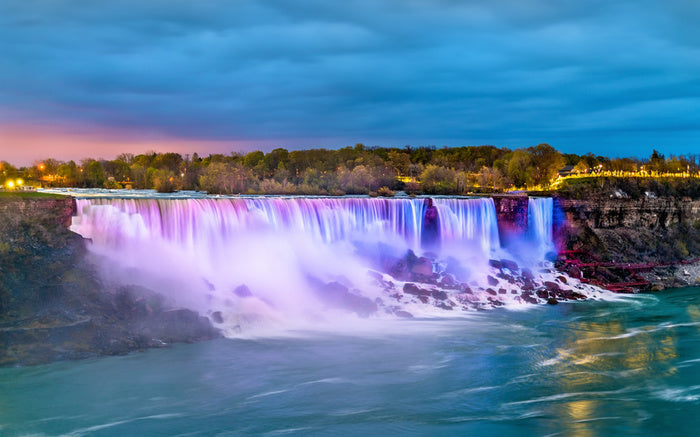 Niagara Falls nightfall