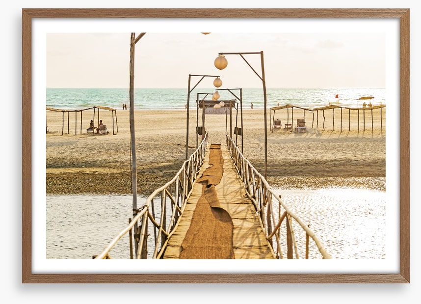 Bridge to the beach
