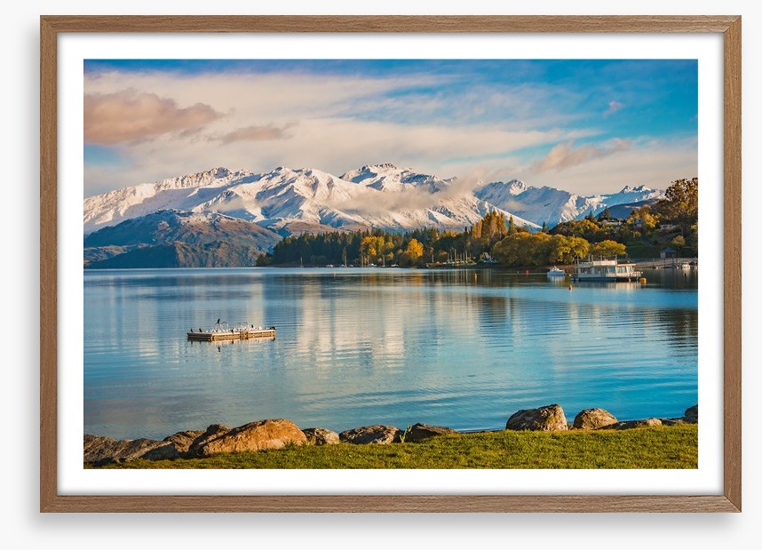 Wanaka lakeside