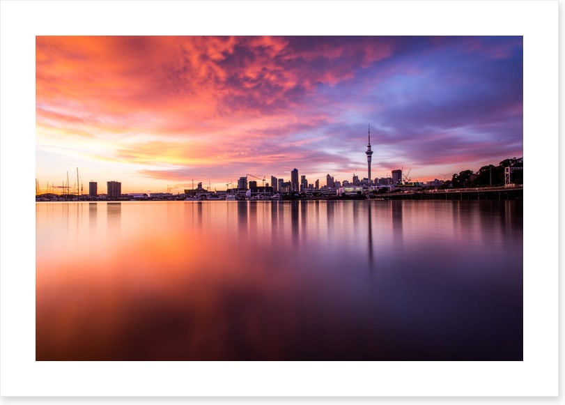 Auckland city silhouette