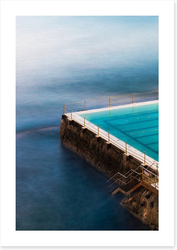 Corner of the ocean
