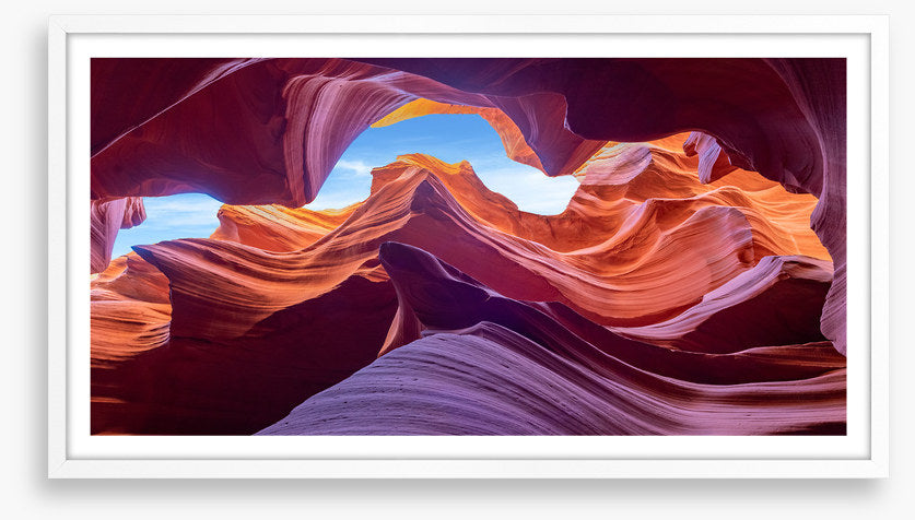 Sandstone schism