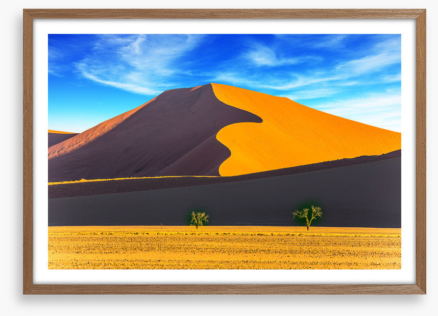 Dunes of light and shadow