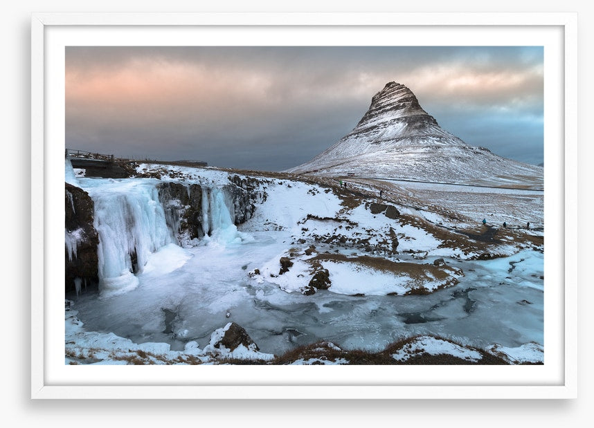 Frozen Kirkjufellsfoss