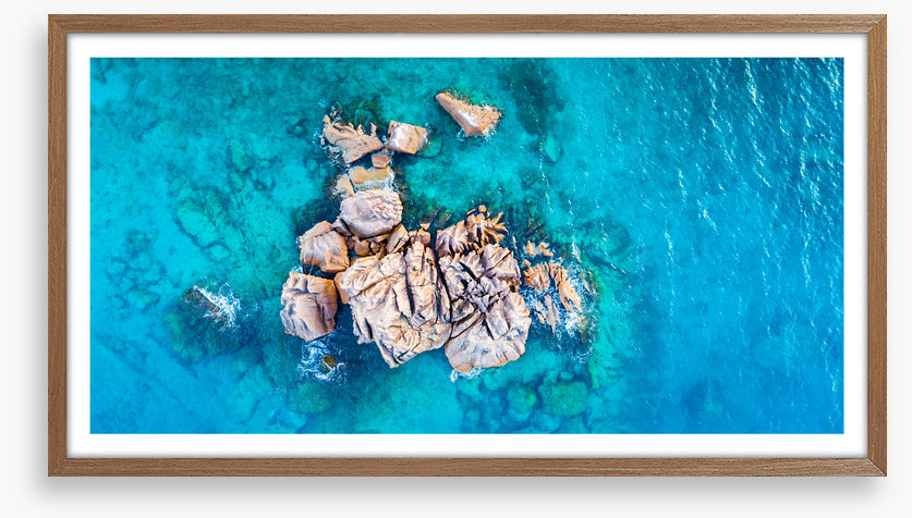 Ocean outcrop