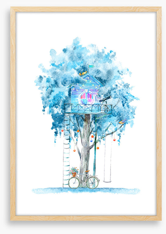 Cubby in the winter tree