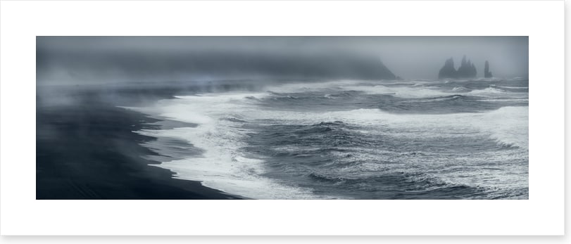 Reynisfjara storm panorama