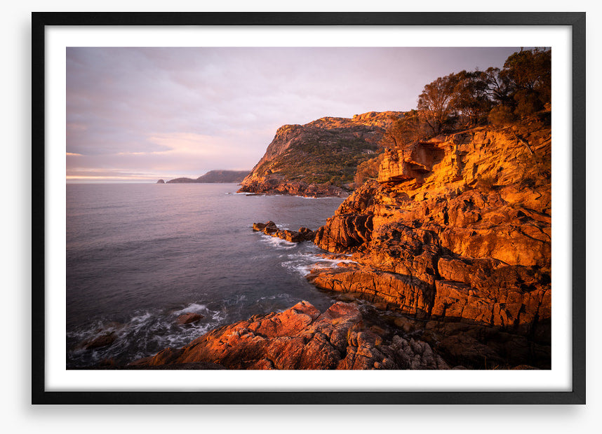 Golden granite, Freycinet