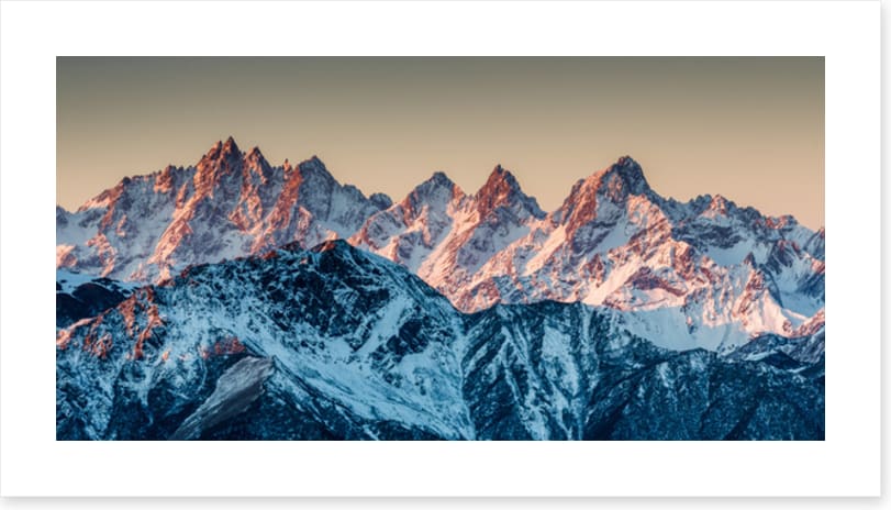 Snowy Sichuan mountains