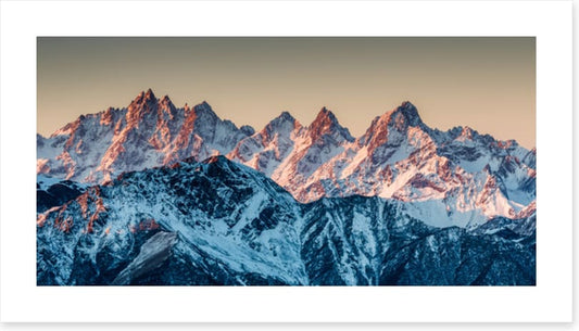 Snowy Sichuan mountains