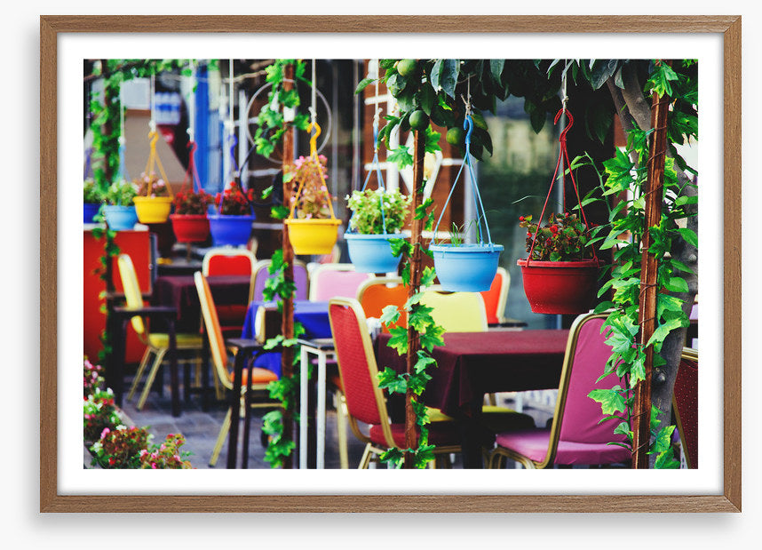 Hanging basket cafe