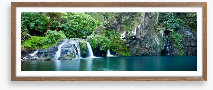 Black Hole waterfall