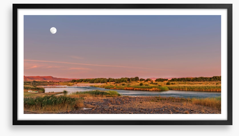 Orange River moon