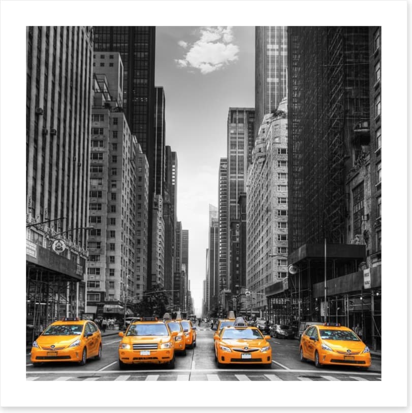 Yellow taxi avenue