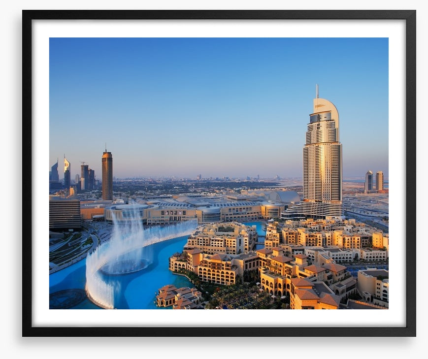 Dubai dancing fountain