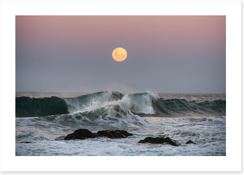 Wild ocean supermoon
