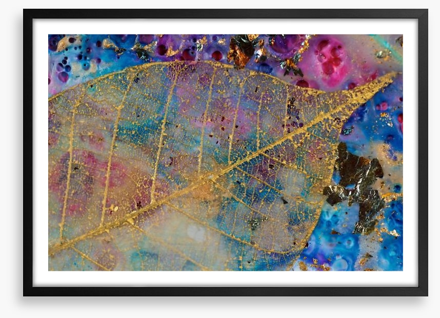 Gold filigree leaf