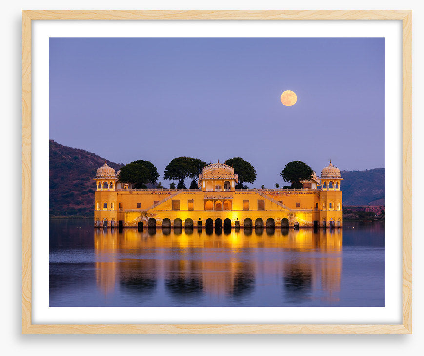 Jal Mahal moon