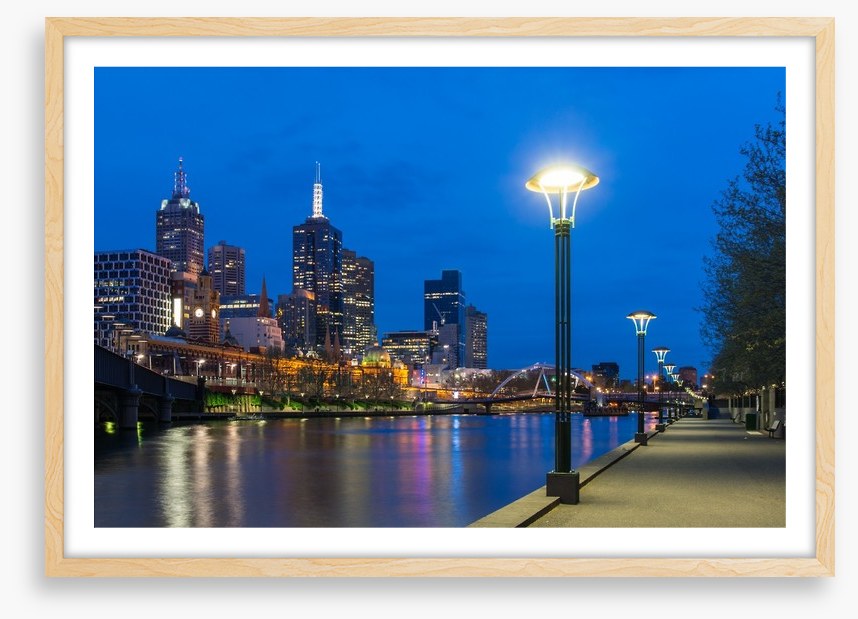 Along the Yarra
