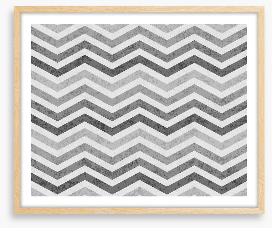 Zig zag in grey