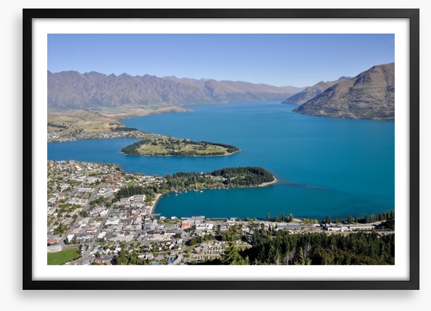 Queenstown on the lake