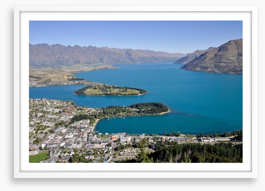 Queenstown on the lake