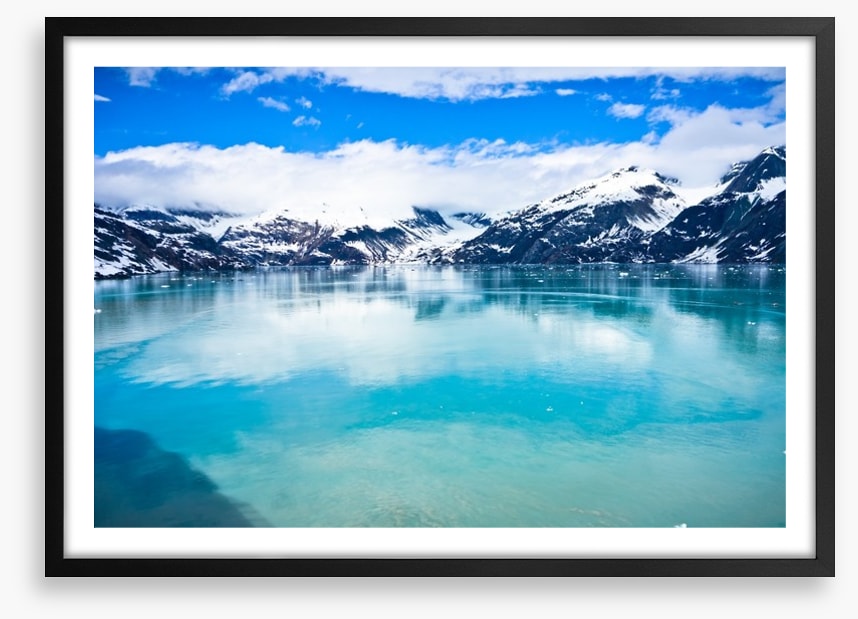 Glacier Bay in Anchorage, United States