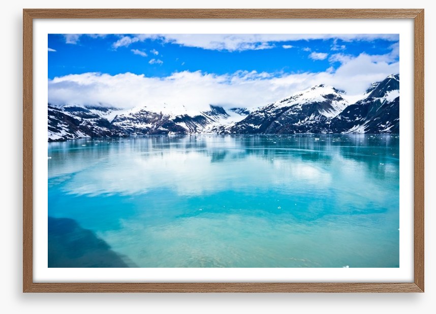Glacier Bay in Anchorage, United States