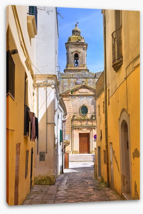 Montescaglioso alleyway, Italy