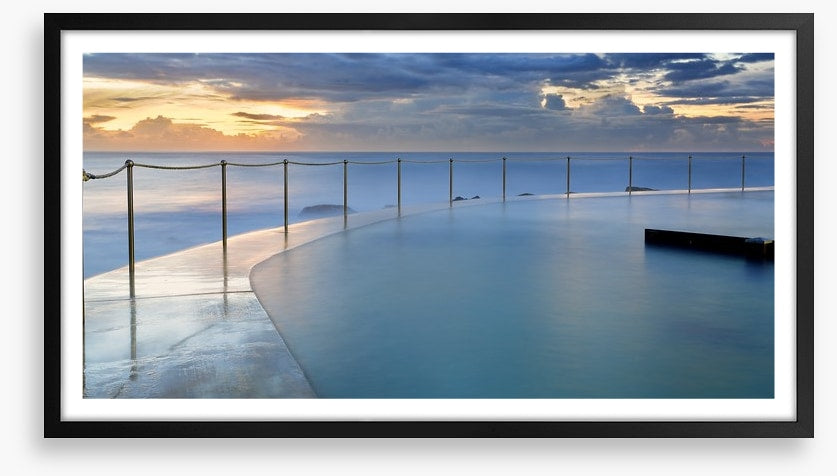 Sunrise at Bronte pool