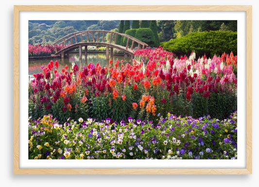 Flower garden bridge