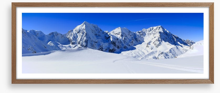 Dolomite white