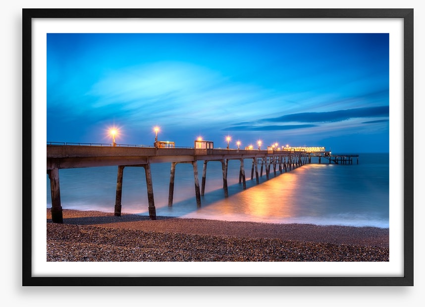 Twinkling pier
