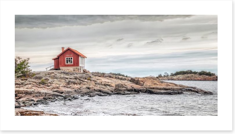 Solitude on the rocks