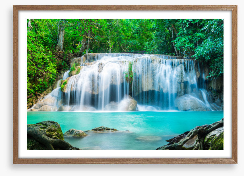 Falls in the forest