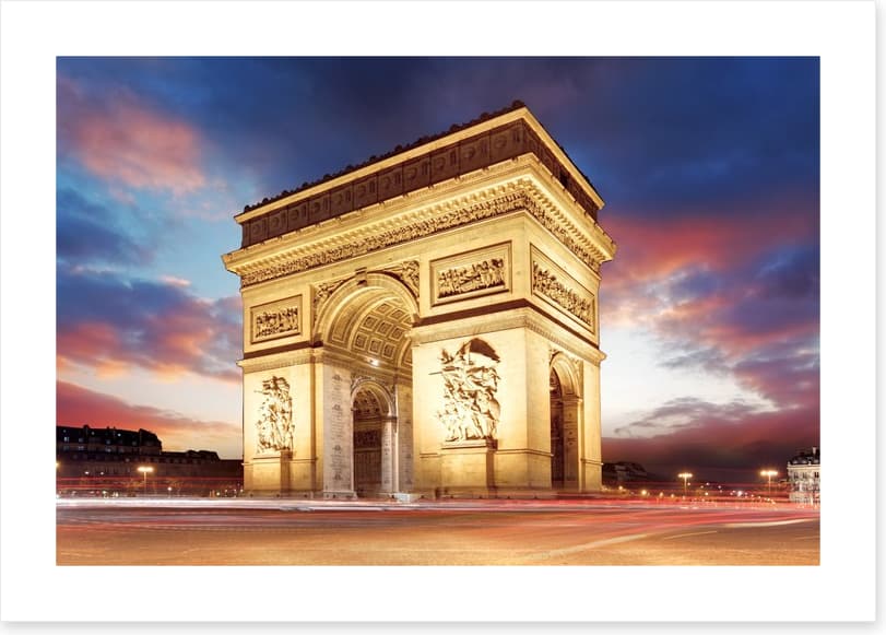 Arc de Triumph at dusk