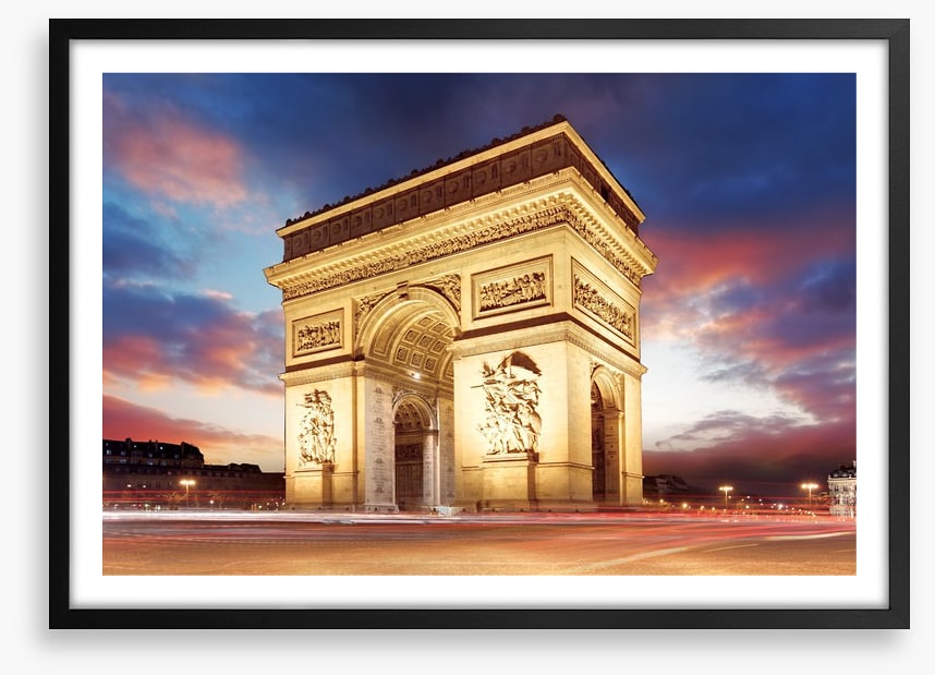 Arc de Triumph at dusk