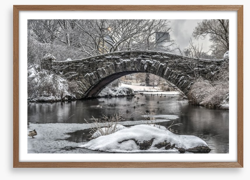 Gapstow Bridge in winter