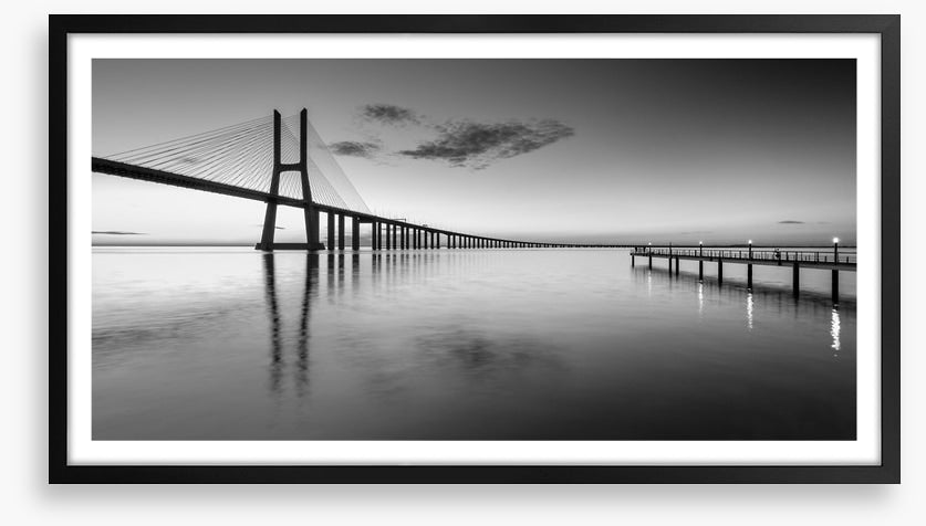 Jetty to the bridge