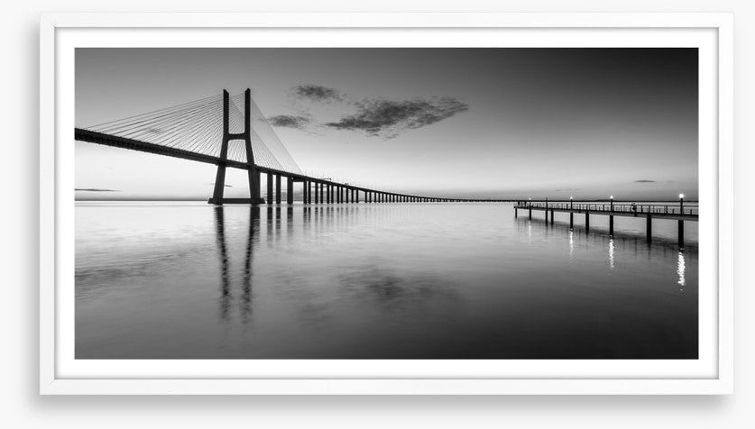 Jetty to the bridge