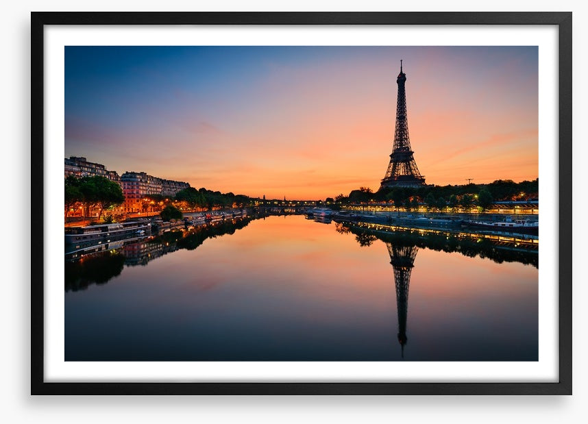 Sunrise on La Seine