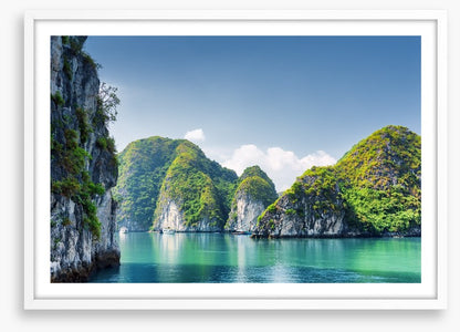 Ha Long Bay lagoon