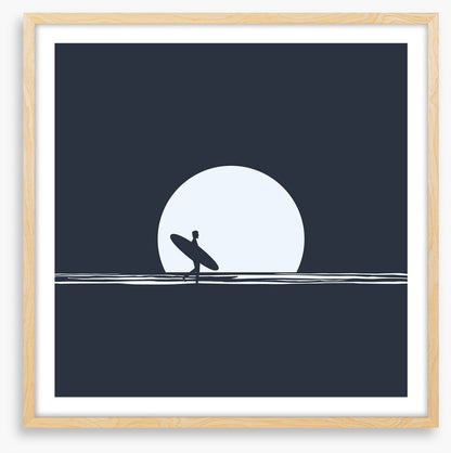 Moonrise surfer