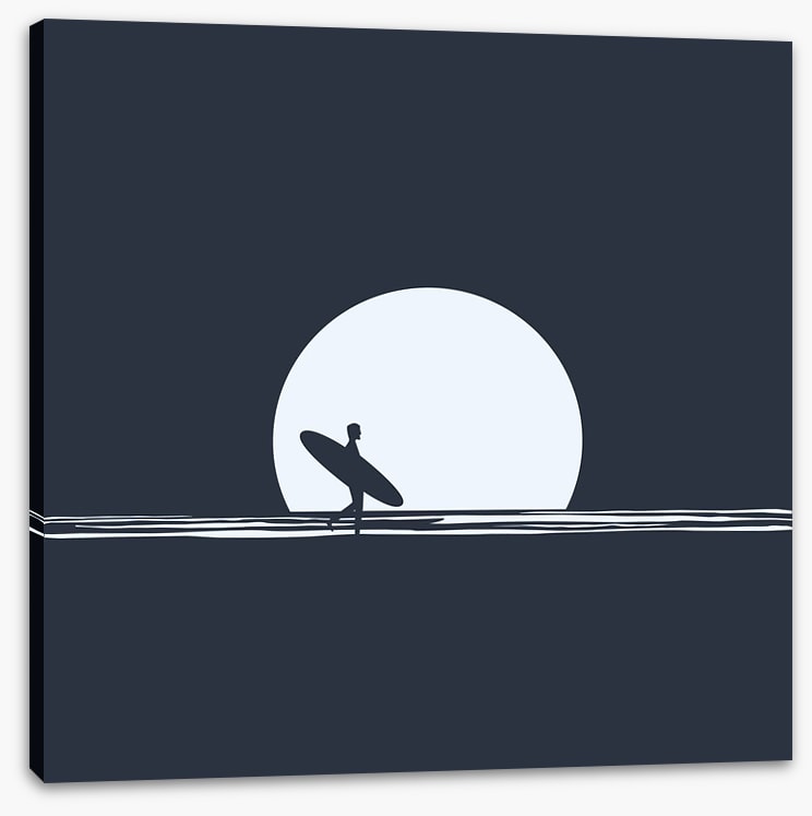 Moonrise surfer